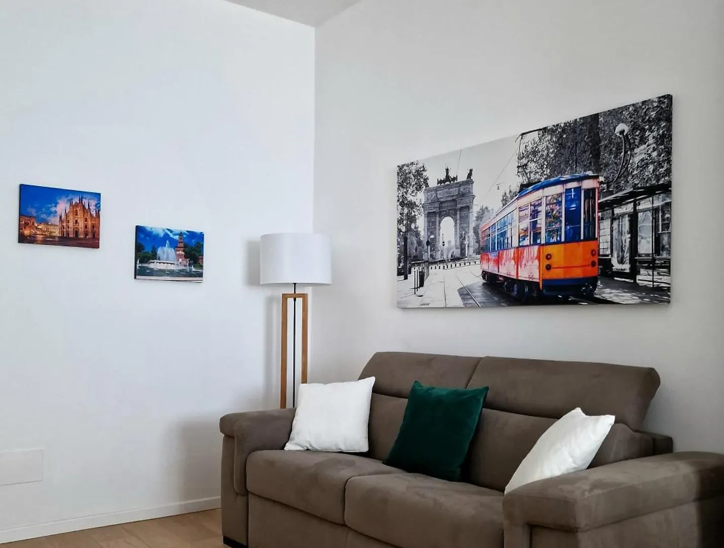Apartament Luxury San Siro Mediolan 0*,